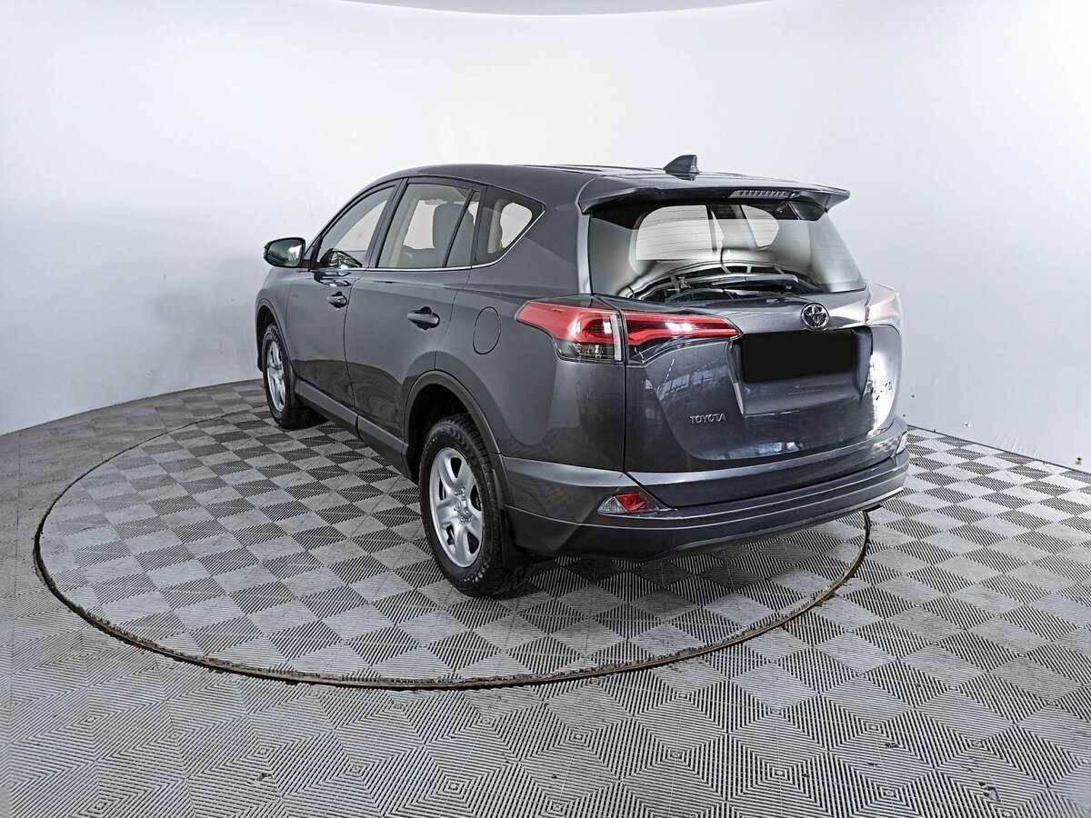 Toyota RAV4 2015 года с пробегом. Фото: #6