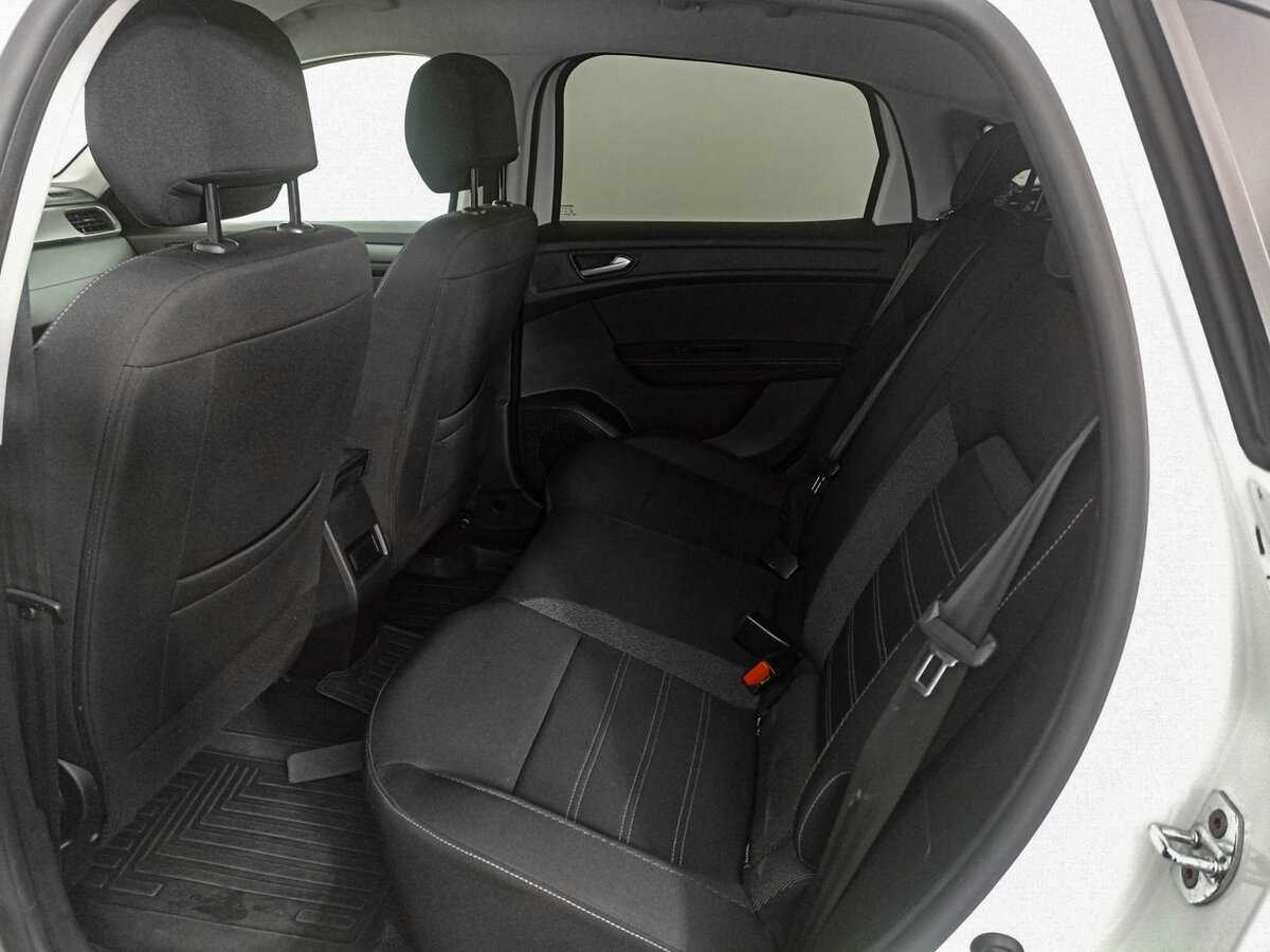 Б/У Рено Аркана 2019 года. Фото: #11