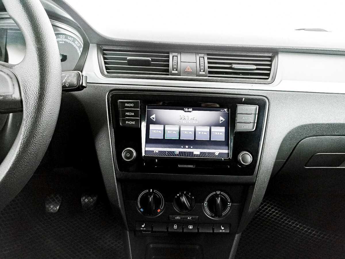 Б/У Шкода Рапид 2019 года. Фото: #14