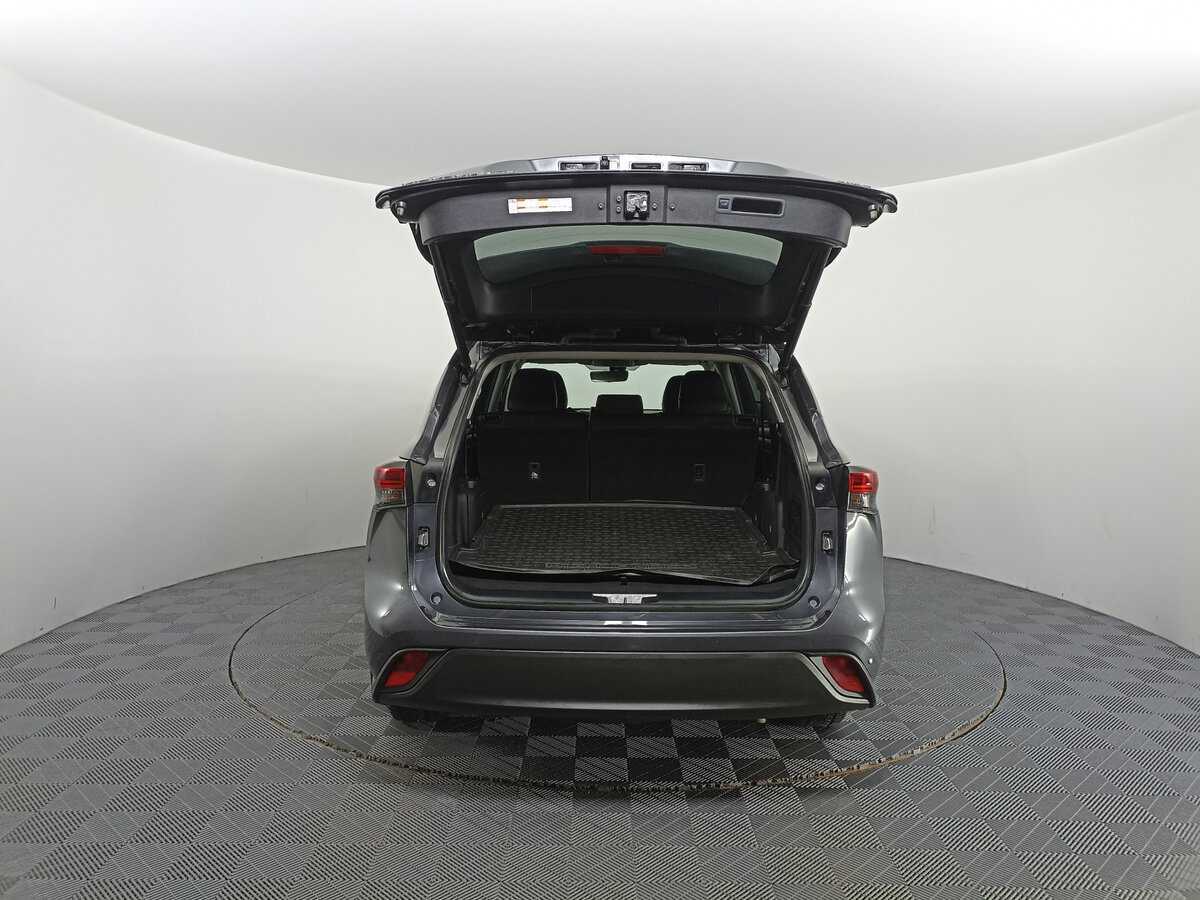 Toyota Highlander 2020 года с пробегом. Фото: #9