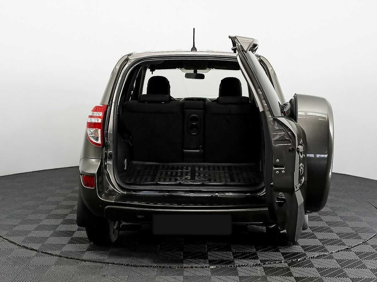 Toyota RAV4 2011 года с пробегом. Фото: #7