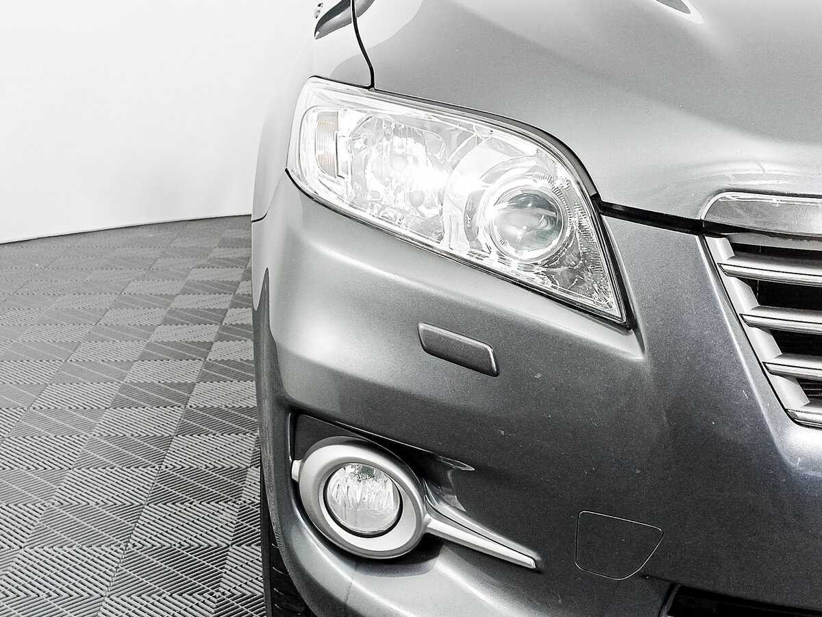 Toyota RAV4 2011 года с пробегом. Фото: #14