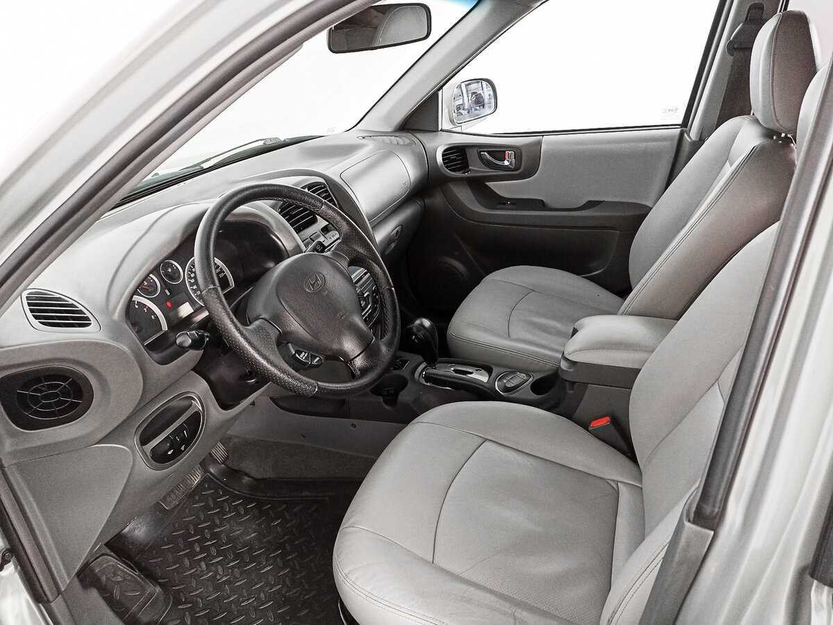 Hyundai Santa Fe 2010 года с пробегом. Фото: #15