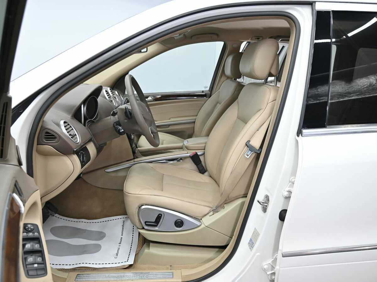 Mercedes-Benz GL-Класс 2010 года с пробегом. Фото: #7