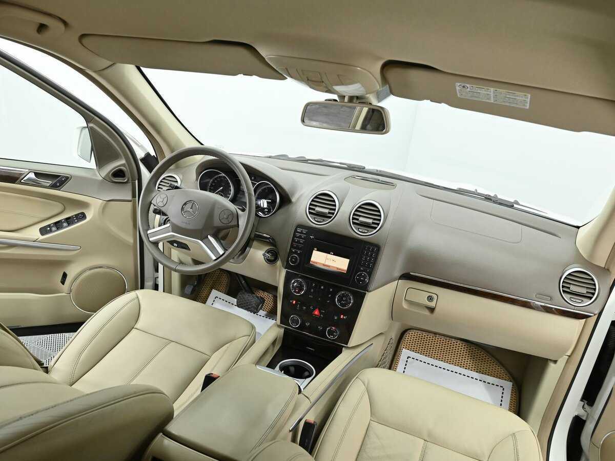 Mercedes-Benz GL-Класс 2010 года с пробегом. Фото: #11