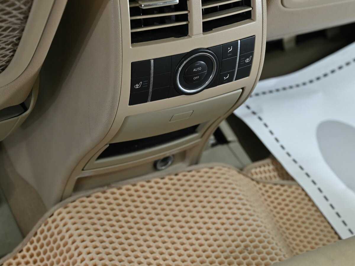 Mercedes-Benz GL-Класс 2010 года с пробегом. Фото: #15