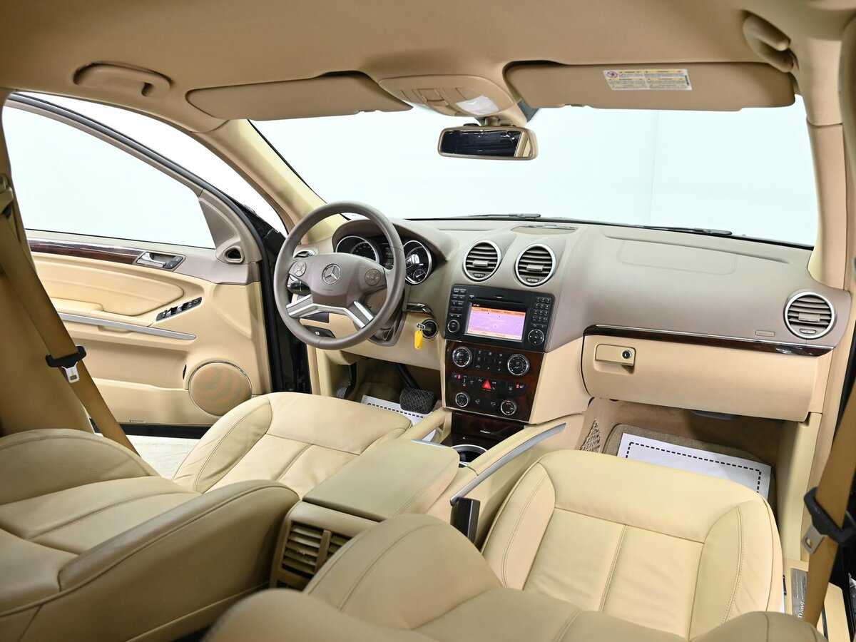 Mercedes-Benz GL-Класс 2011 года с пробегом. Фото: #7