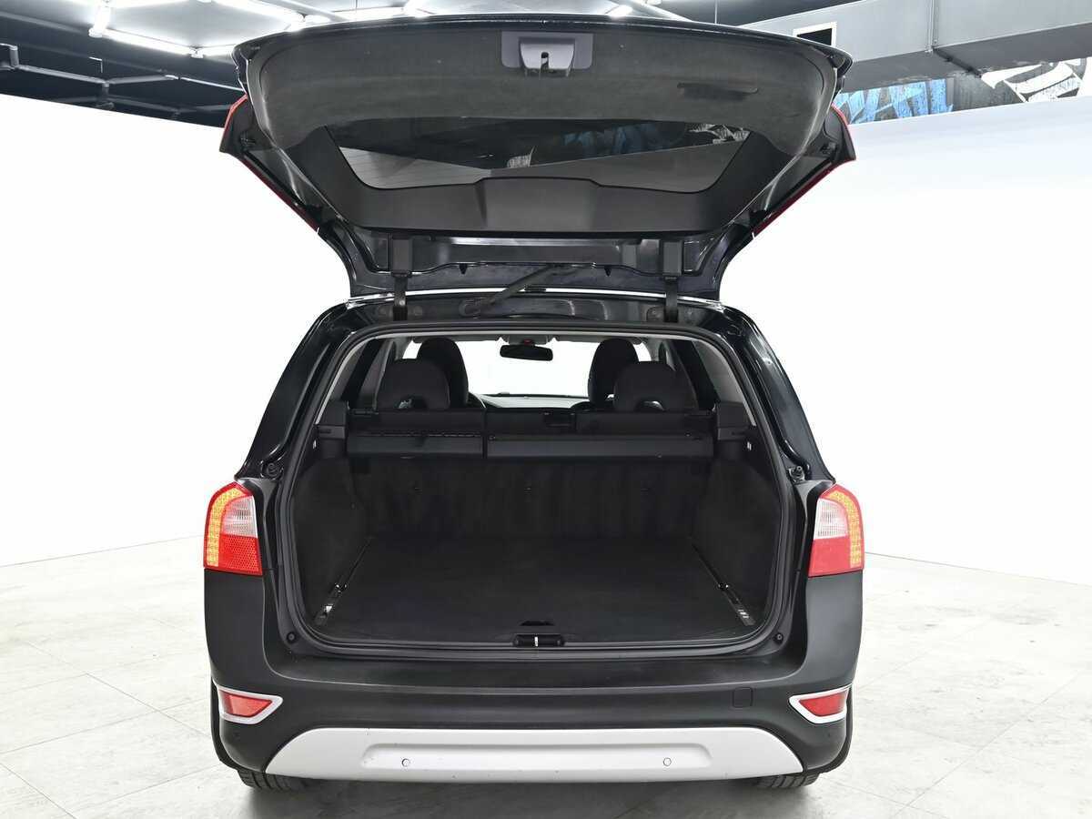 Volvo XC70 2010 года с пробегом. Фото: #4