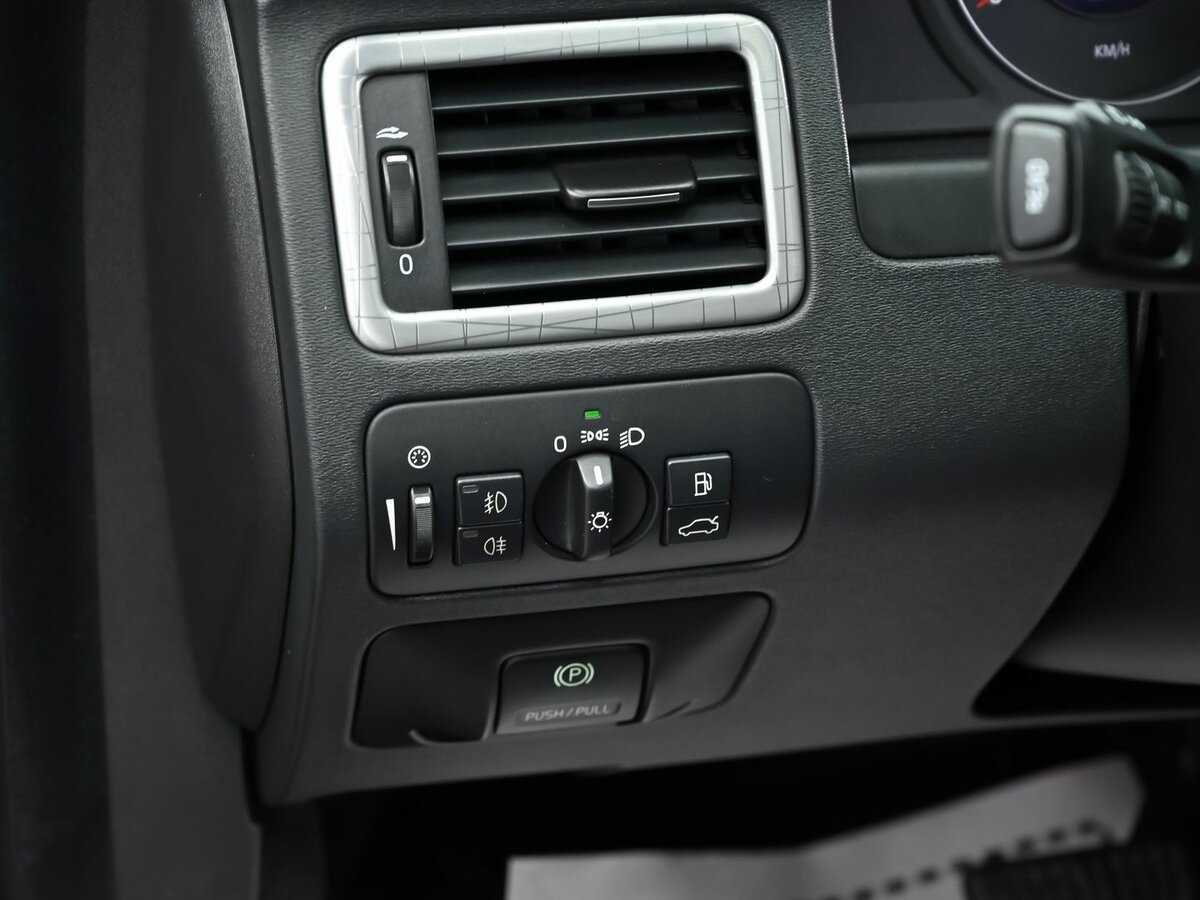 Volvo XC70 2010 года с пробегом. Фото: #6