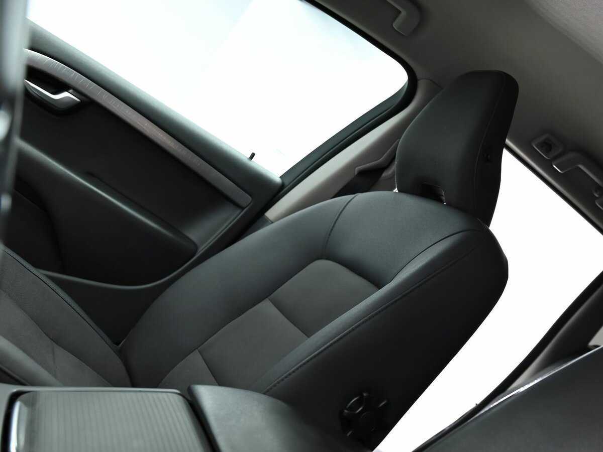 Volvo XC70 2010 года с пробегом. Фото: #12