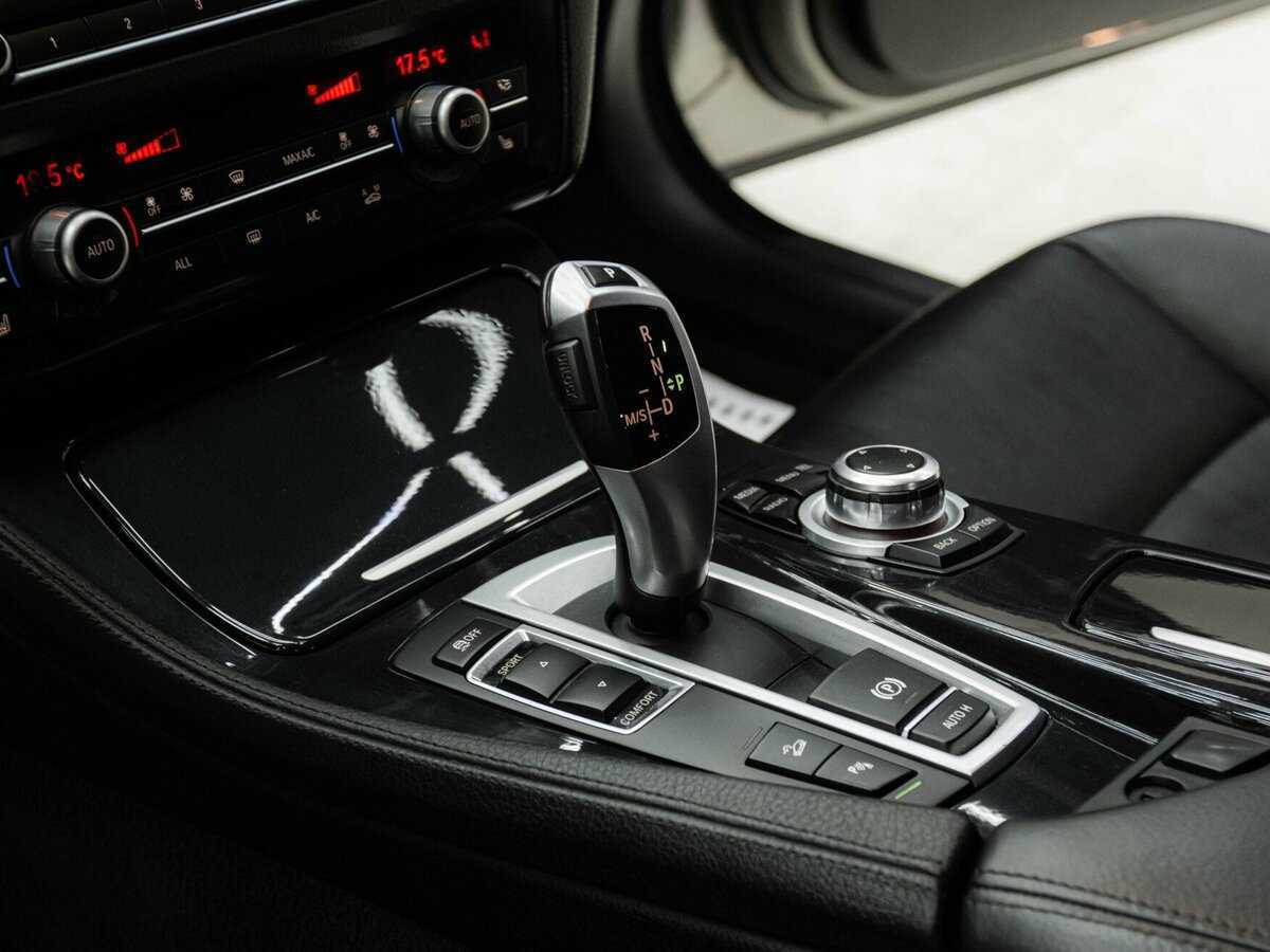 BMW 5 серии 2012 года с пробегом. Фото: #12