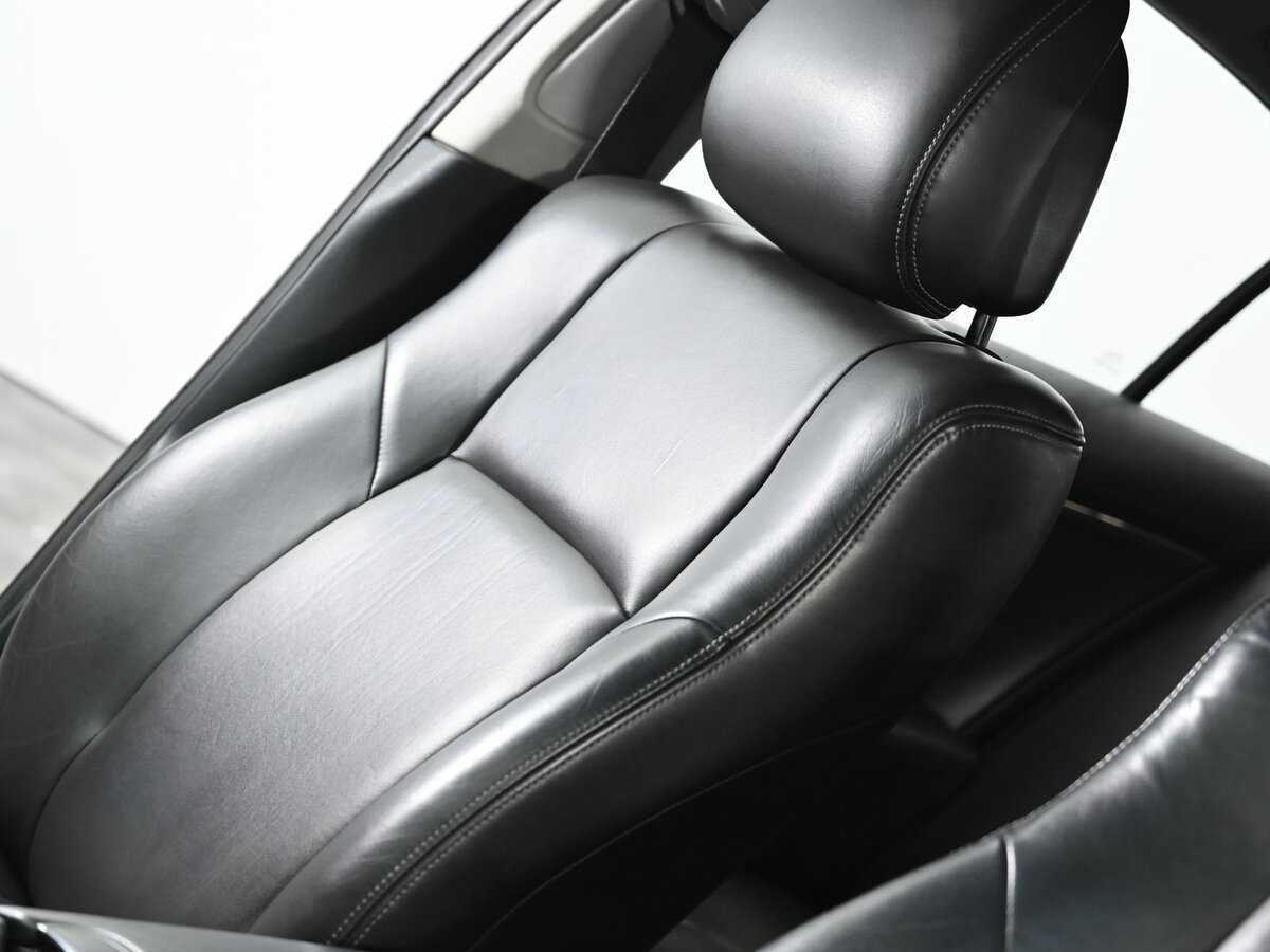 Toyota Avensis 2011 года с пробегом. Фото: #9