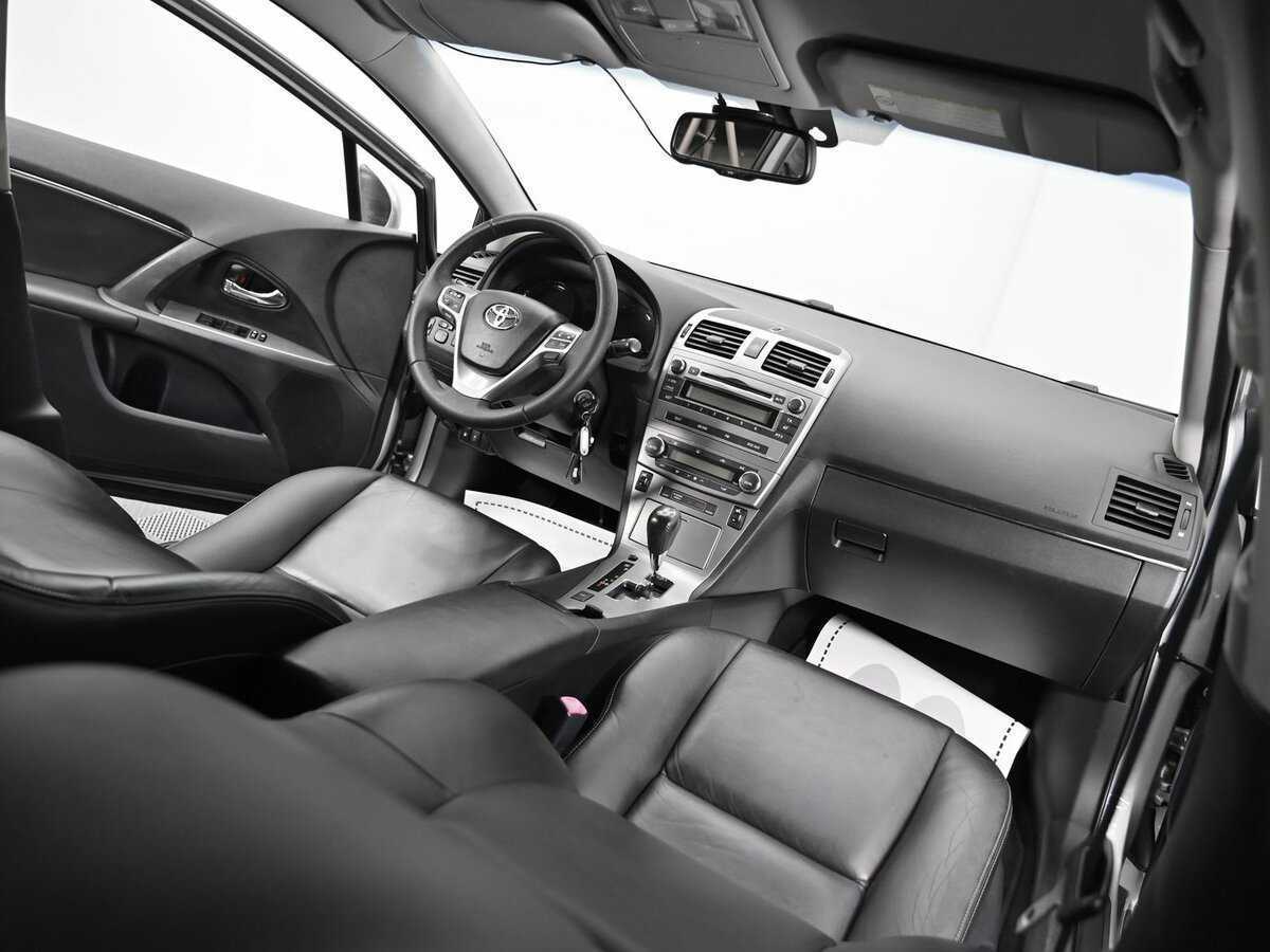 Toyota Avensis 2011 года с пробегом. Фото: #10