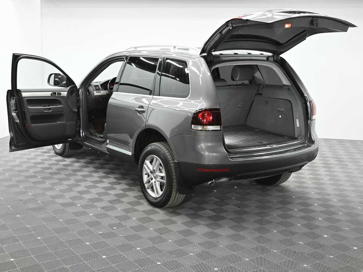 Volkswagen Touareg 2010 года с пробегом. Фото: #4