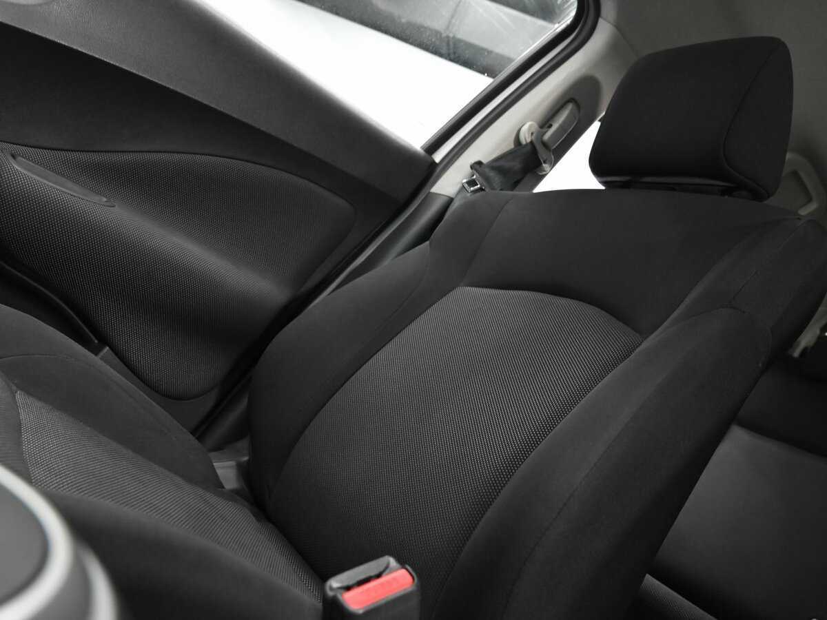 Nissan Juke 2011 года с пробегом. Фото: #12