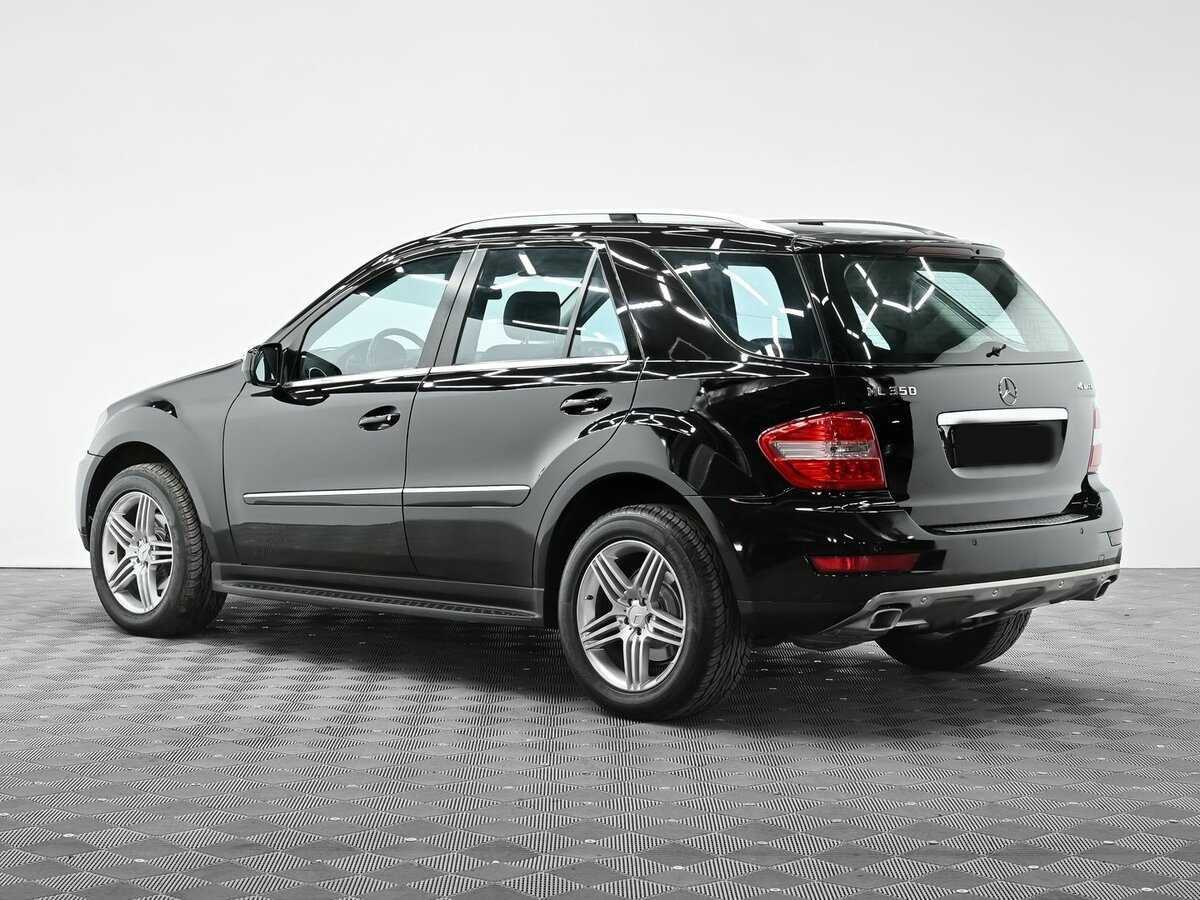 Mercedes-Benz M-Класс 2009 года с пробегом. Фото: #2