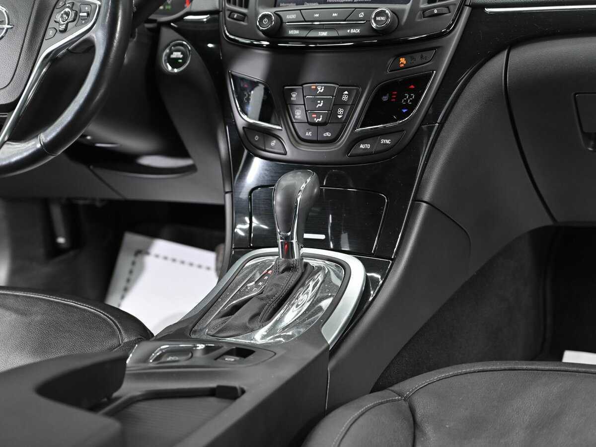 Б/У Опель Инсигния 2014 года. Фото: #12