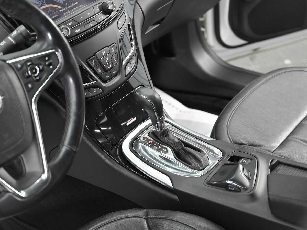 Б/У Опель Инсигния 2014 года. Фото: #13