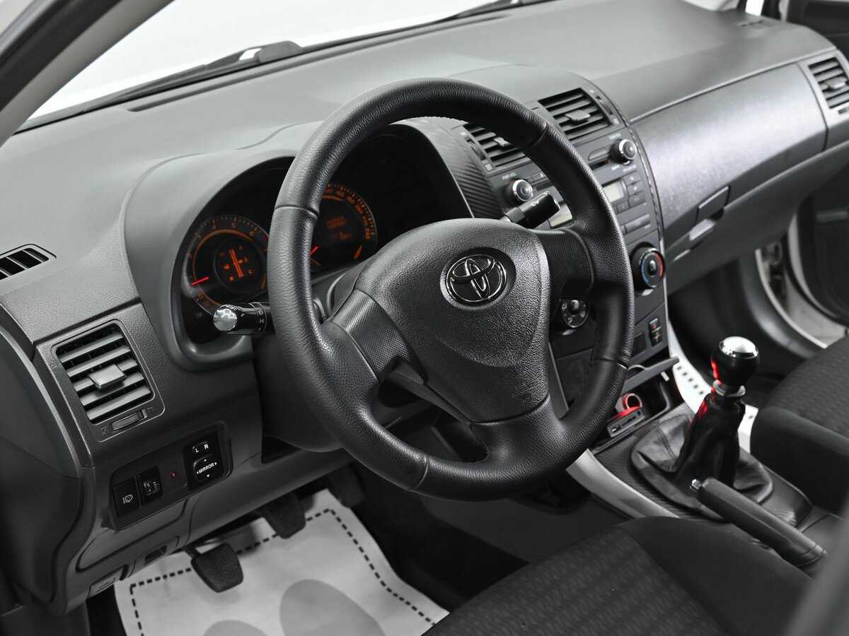 Toyota Corolla 2010 года с пробегом. Фото: #6