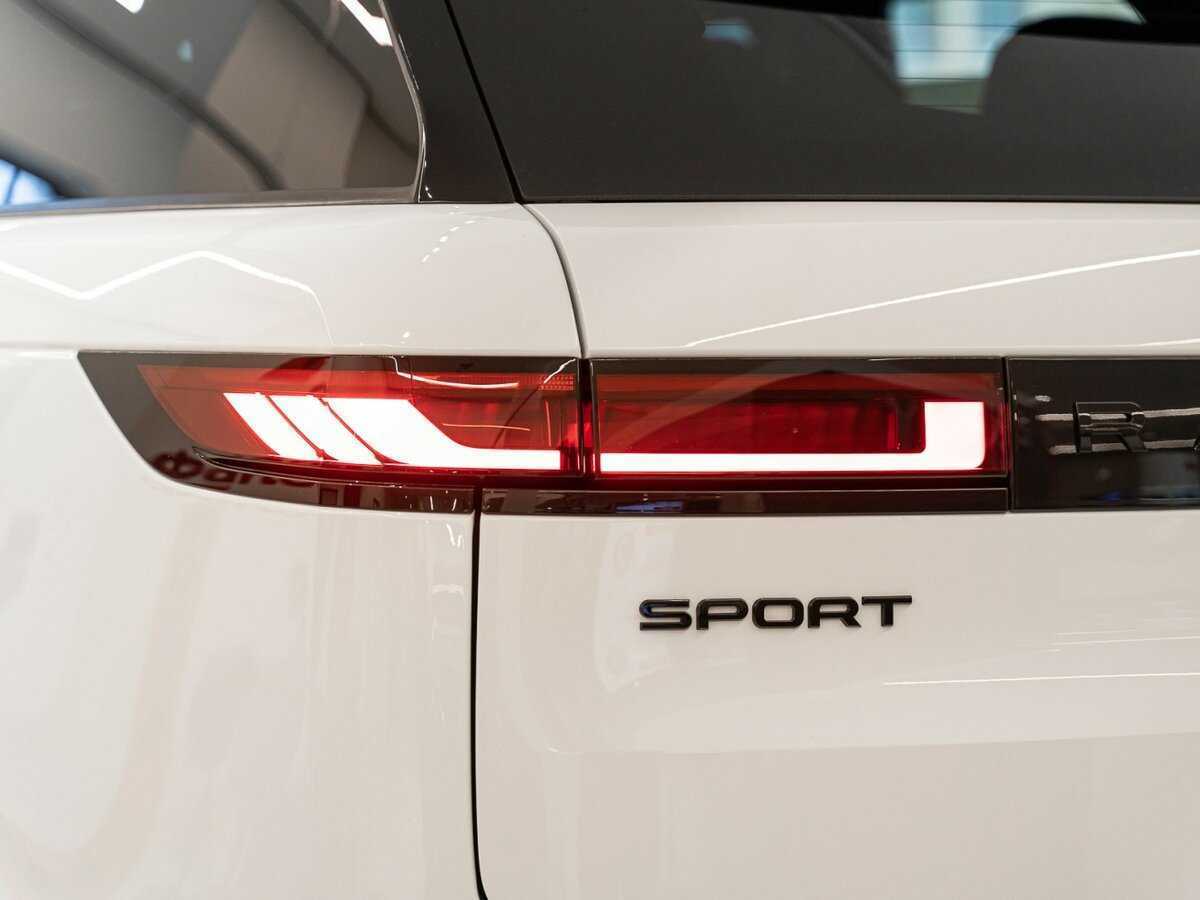 Land Rover Range Rover Sport 2024 года с пробегом. Фото: #9