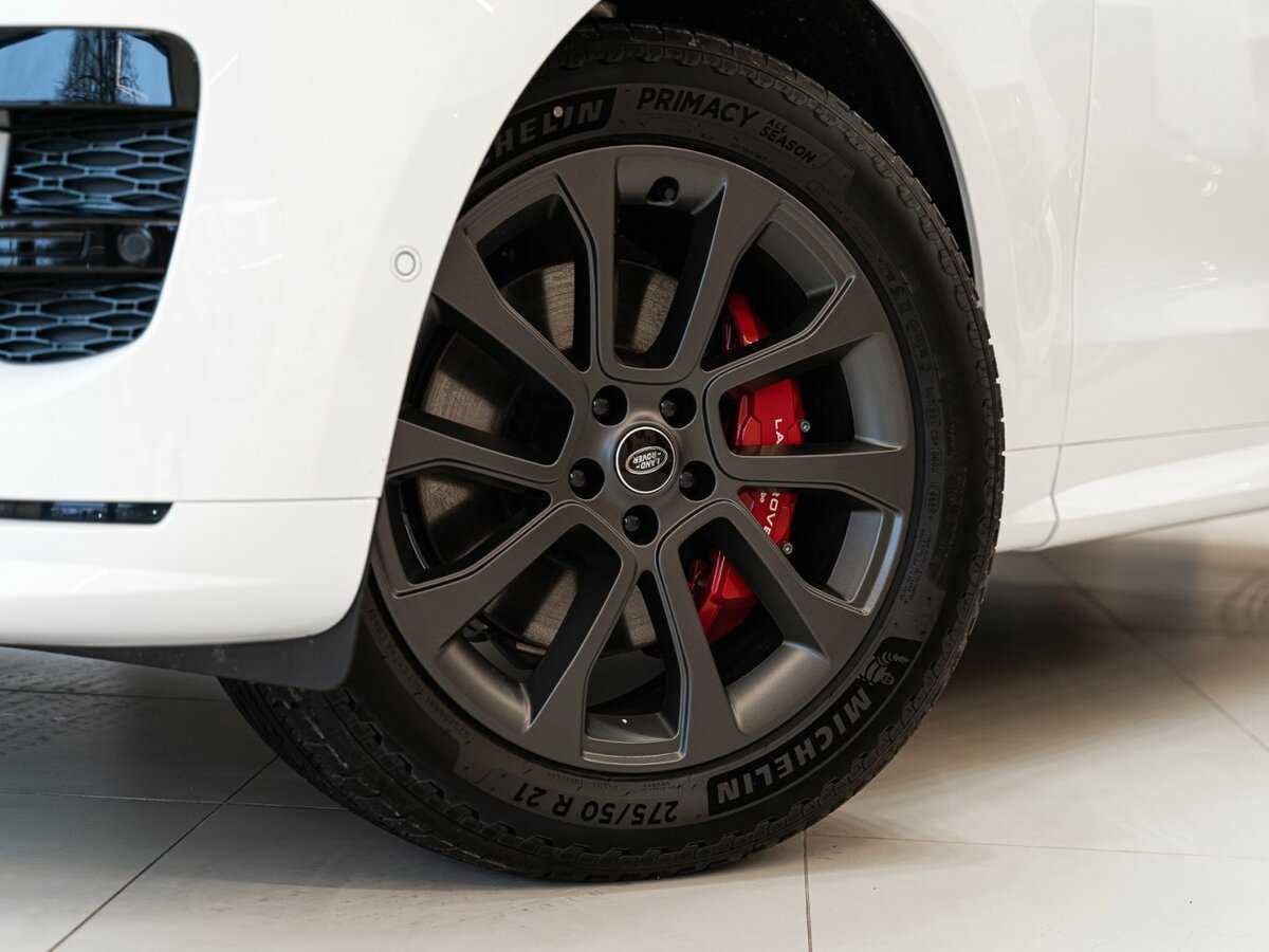 Land Rover Range Rover Sport 2024 года с пробегом. Фото: #12