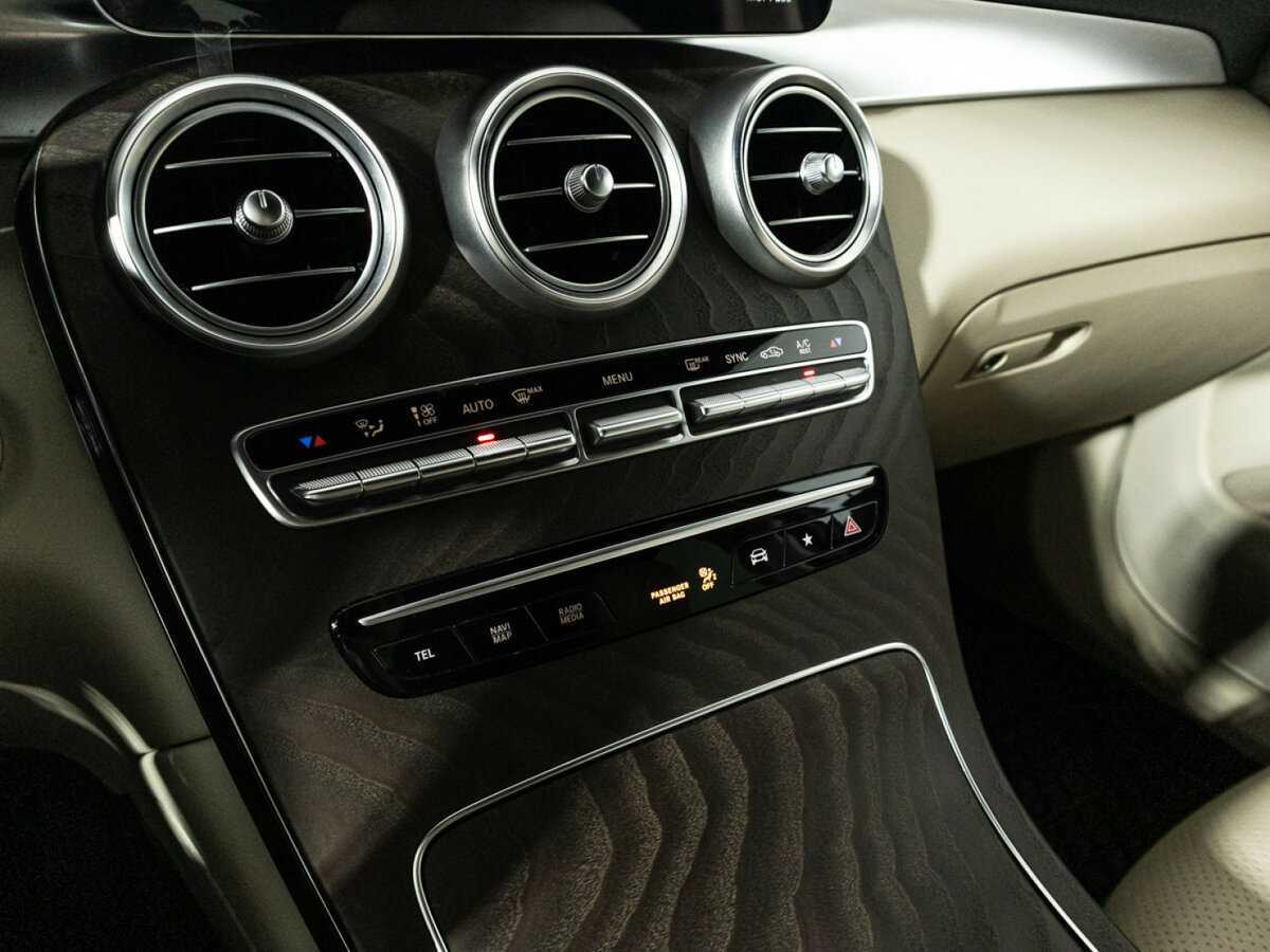 Mercedes-Benz GLC 2019 года с пробегом. Фото: #17