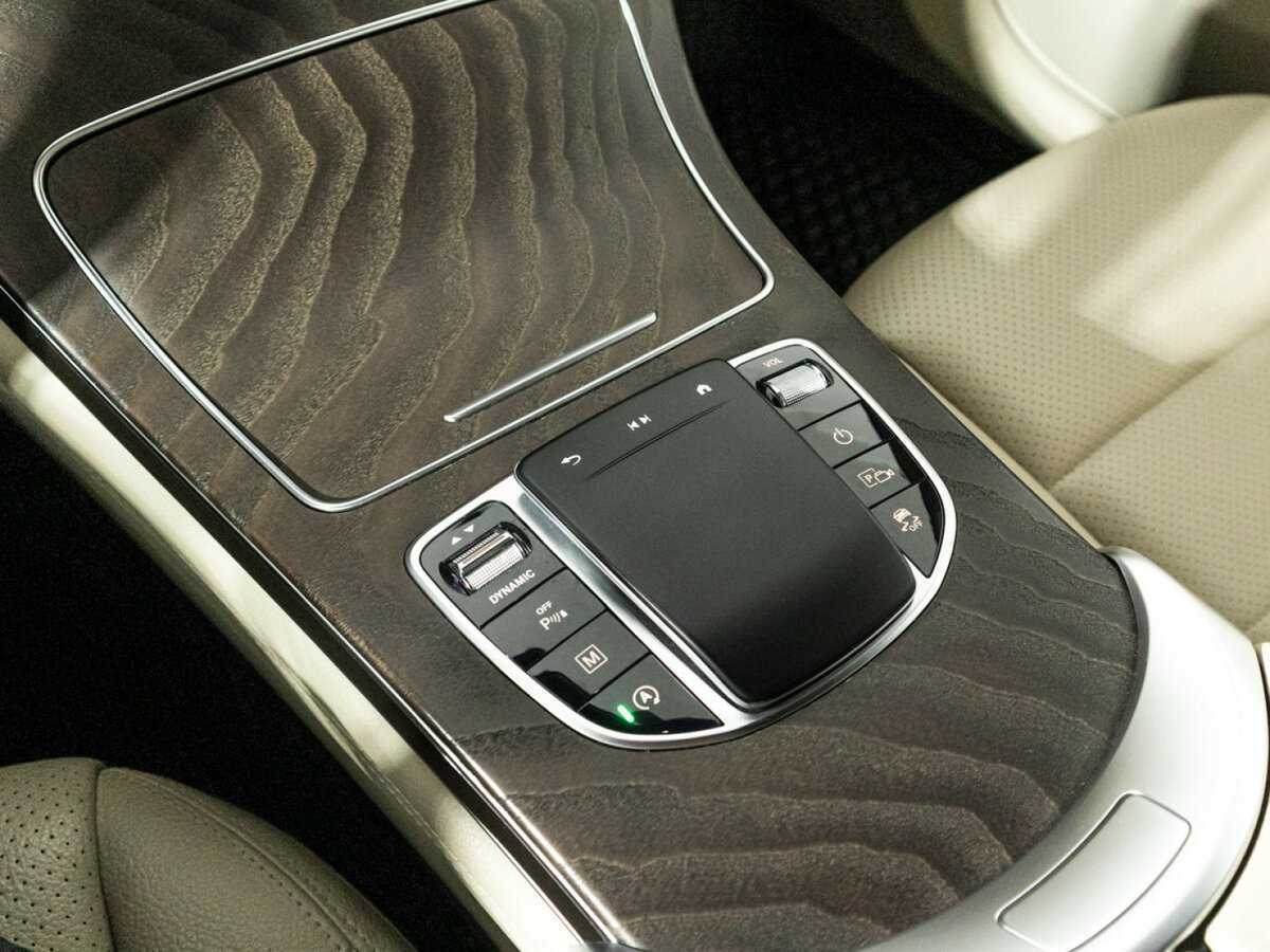 Mercedes-Benz GLC 2019 года с пробегом. Фото: #18