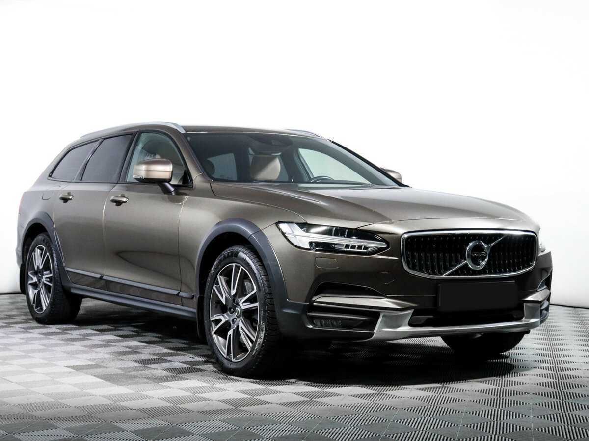 Volvo V90 Cross Country 2017 года с пробегом. Фото: #2