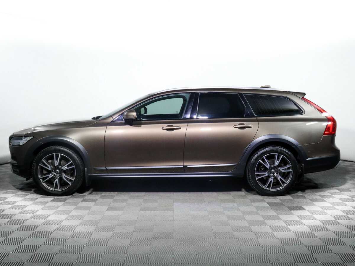 Volvo V90 Cross Country 2017 года с пробегом. Фото: #4