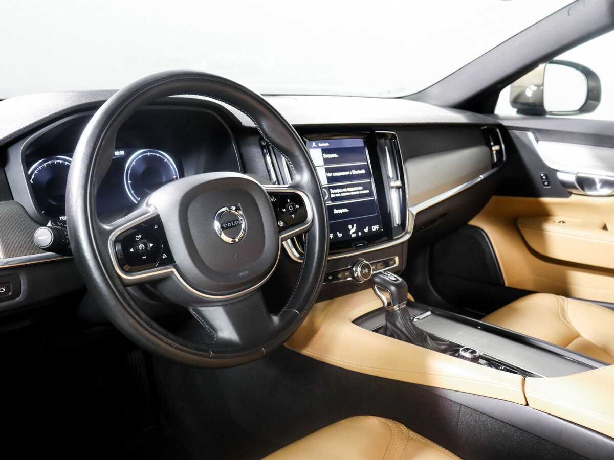 Volvo V90 Cross Country 2017 года с пробегом. Фото: #10