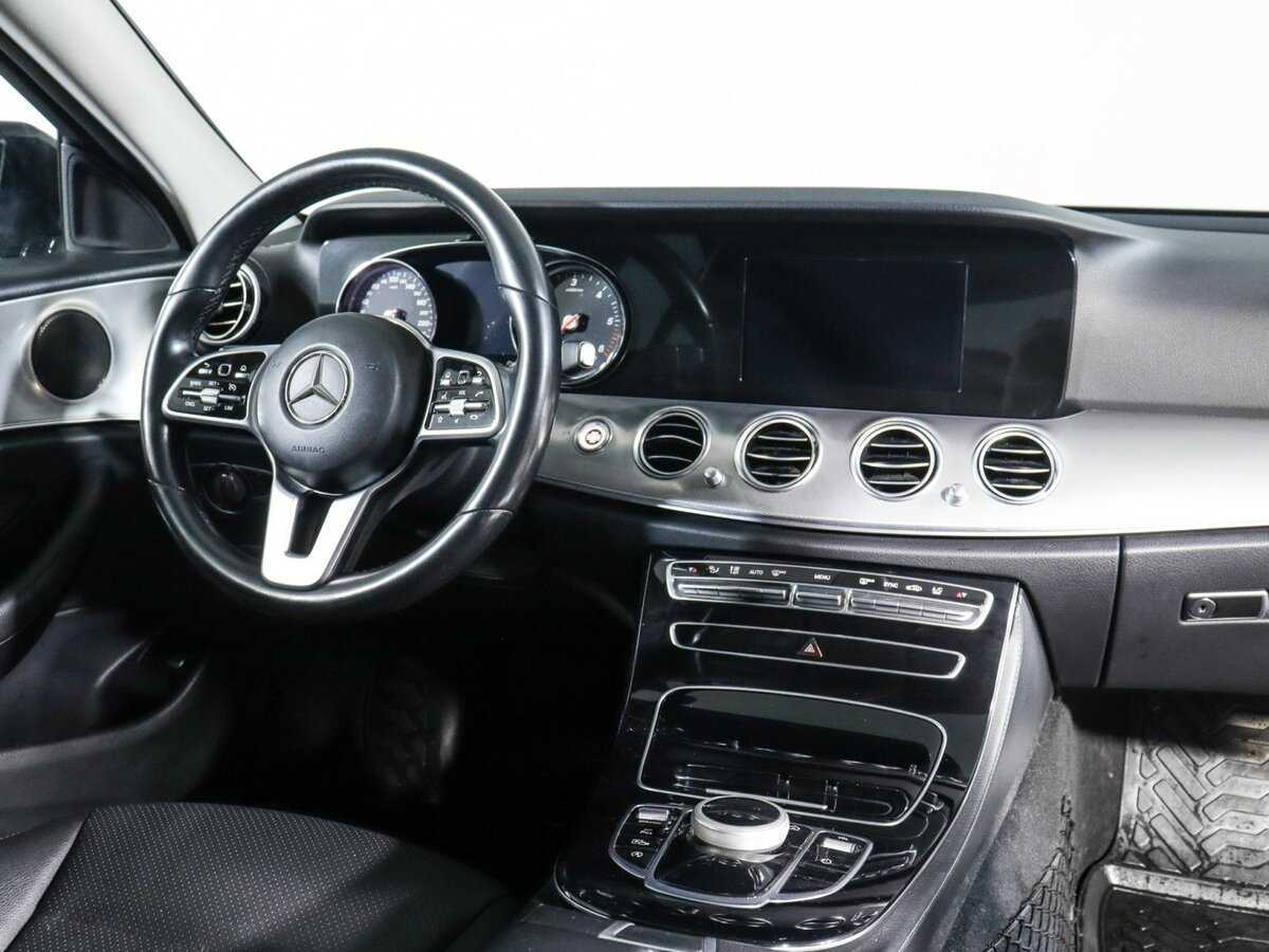 Mercedes-Benz E-Класс 2020 года с пробегом. Фото: #6