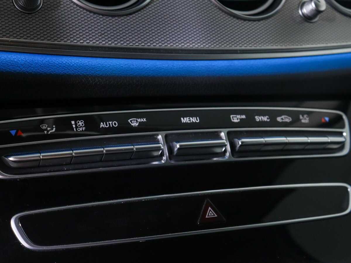Mercedes-Benz E-Класс 2020 года с пробегом. Фото: #13