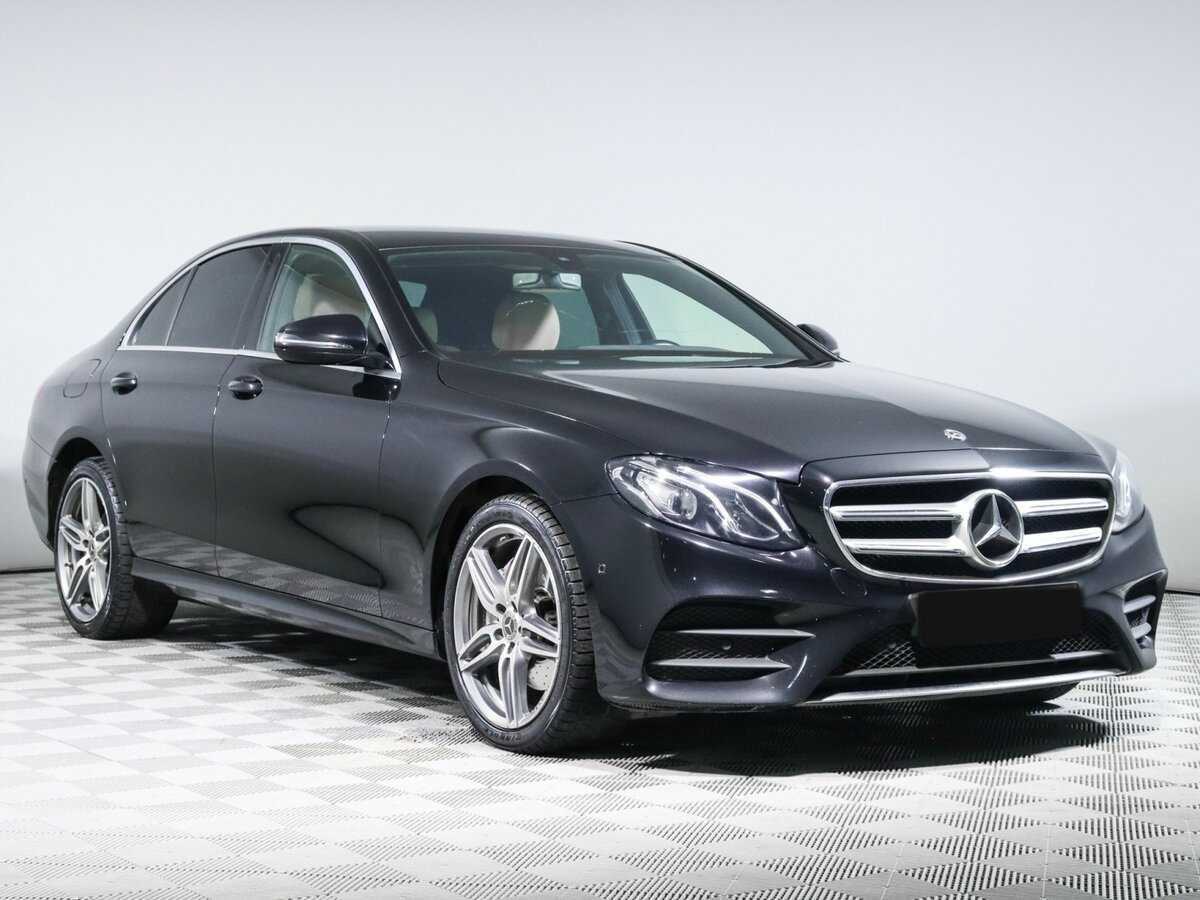 Mercedes-Benz E-Класс 2020 года с пробегом. Фото: #2