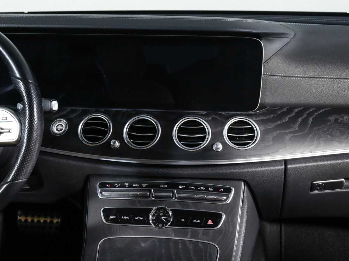 Mercedes-Benz E-Класс 2020 года с пробегом. Фото: #7