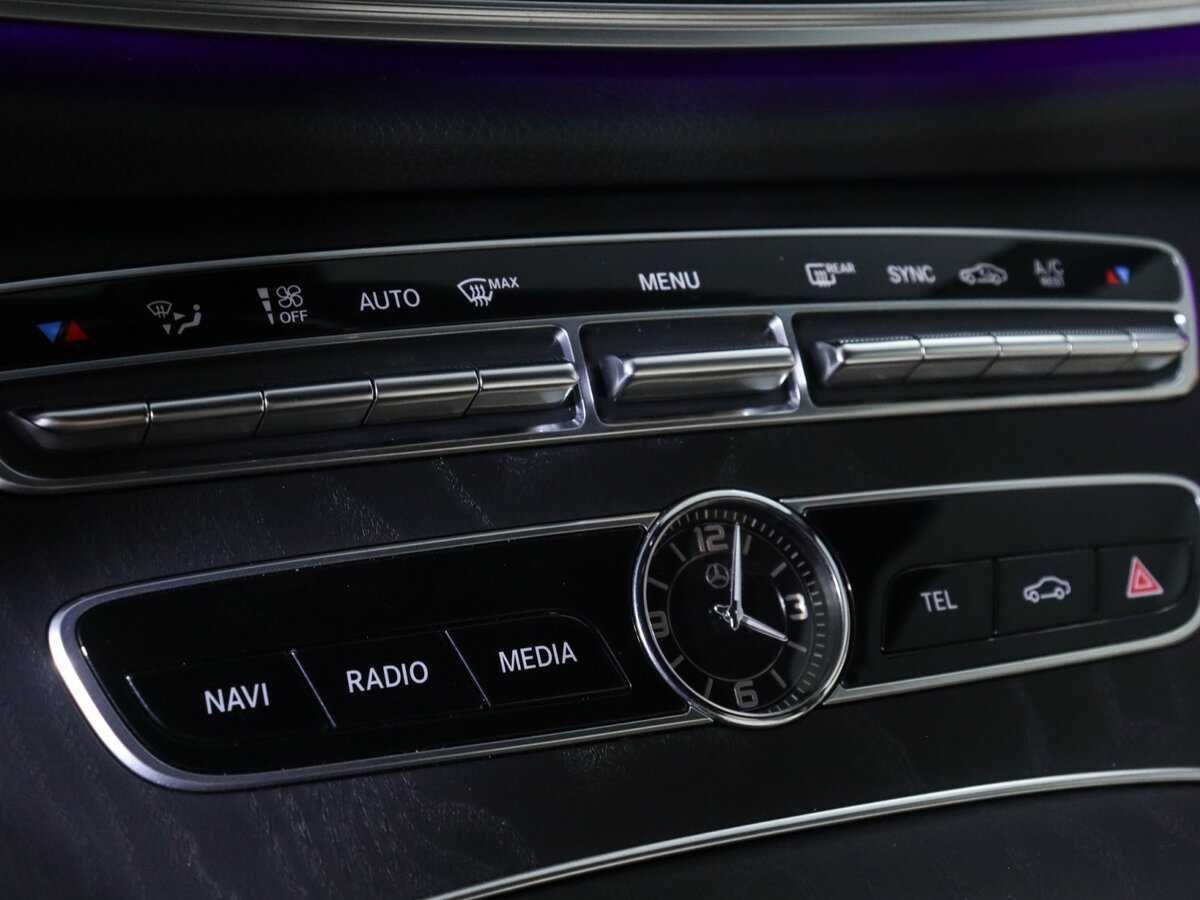 Mercedes-Benz E-Класс 2020 года с пробегом. Фото: #14