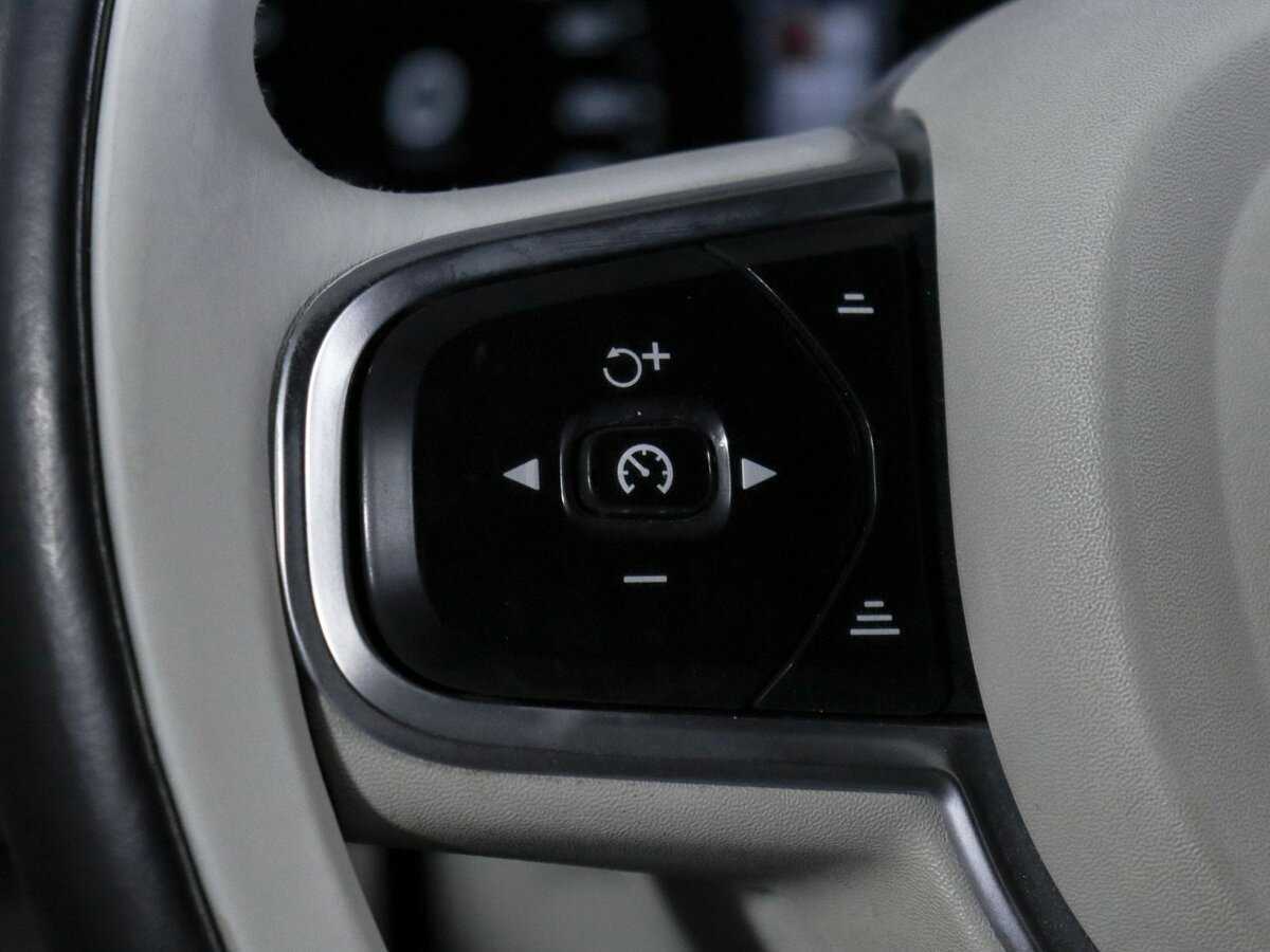 Volvo XC90 2015 года с пробегом. Фото: #17