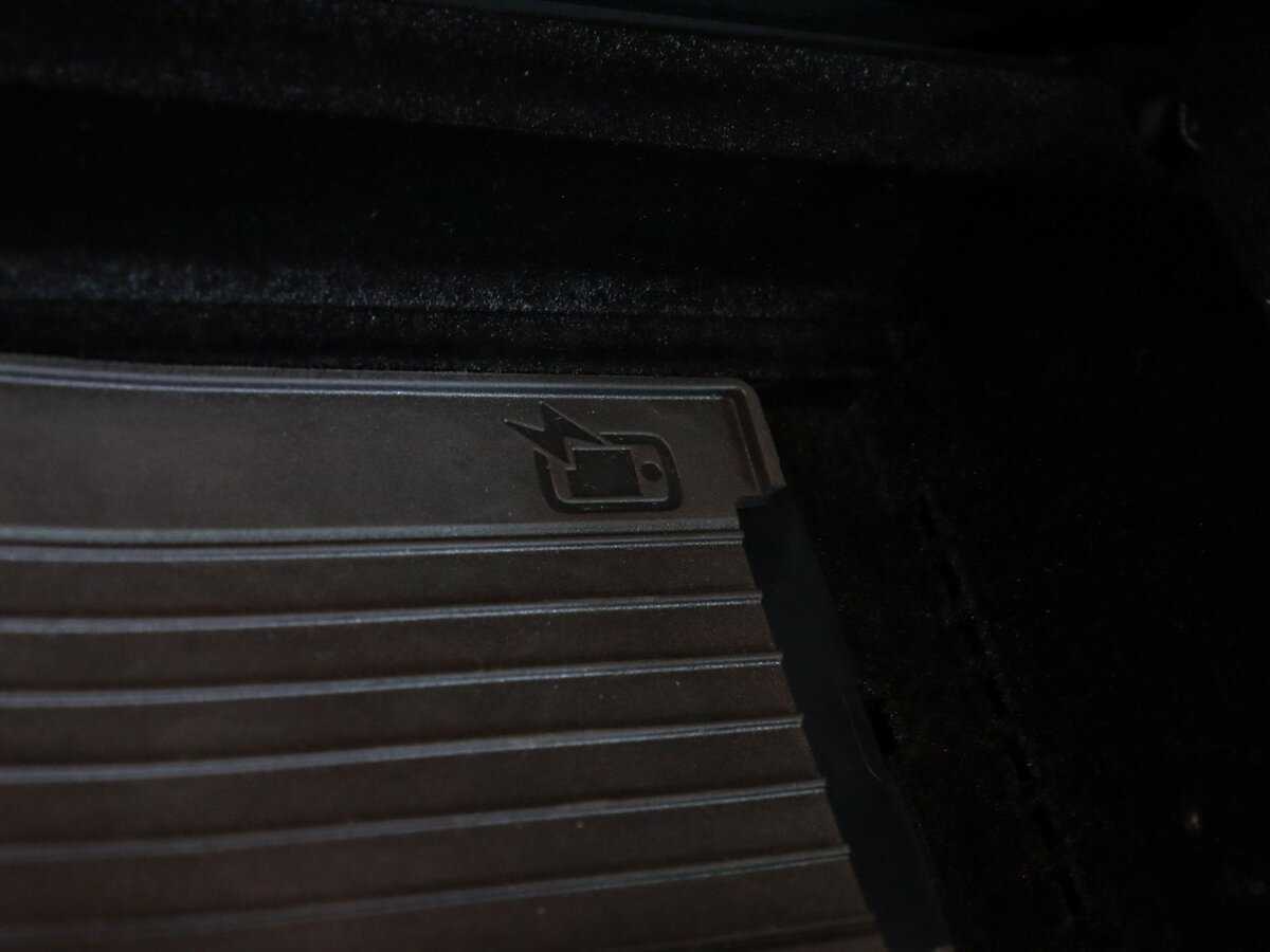 Mercedes-Benz S-Класс 2017 года с пробегом. Фото: #30