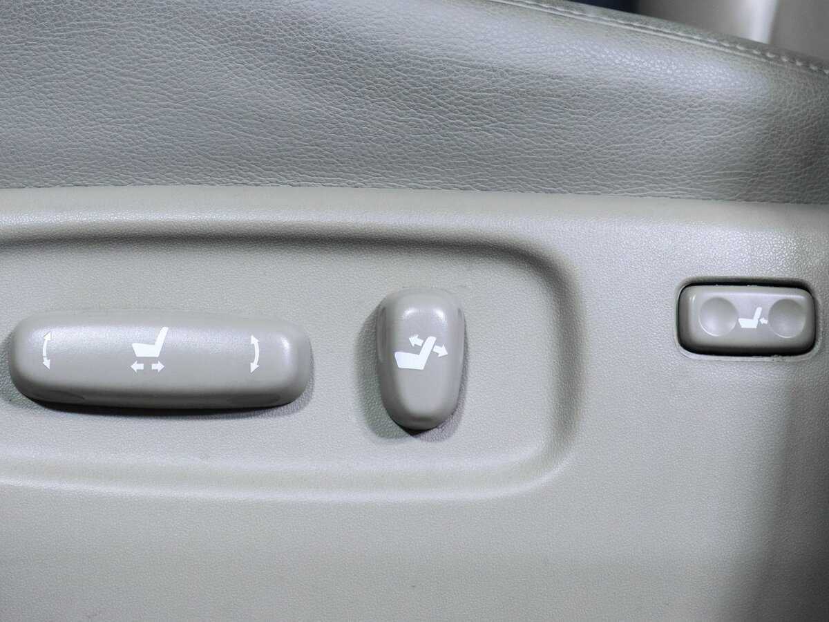 Toyota Land Cruiser 2011 года с пробегом. Фото: #15