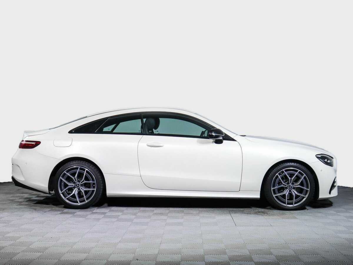 Mercedes-Benz E-Класс 2020 года с пробегом. Фото: #3