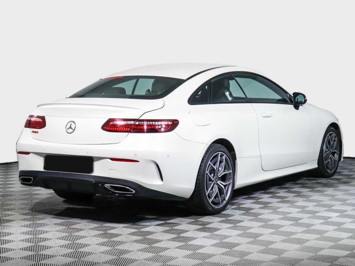 Mercedes-Benz E-Класс 2020 года с пробегом. Фото: #4