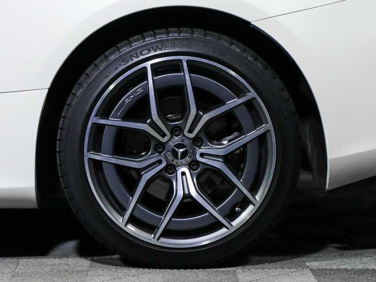 Mercedes-Benz E-Класс 2020 года с пробегом. Фото: #14