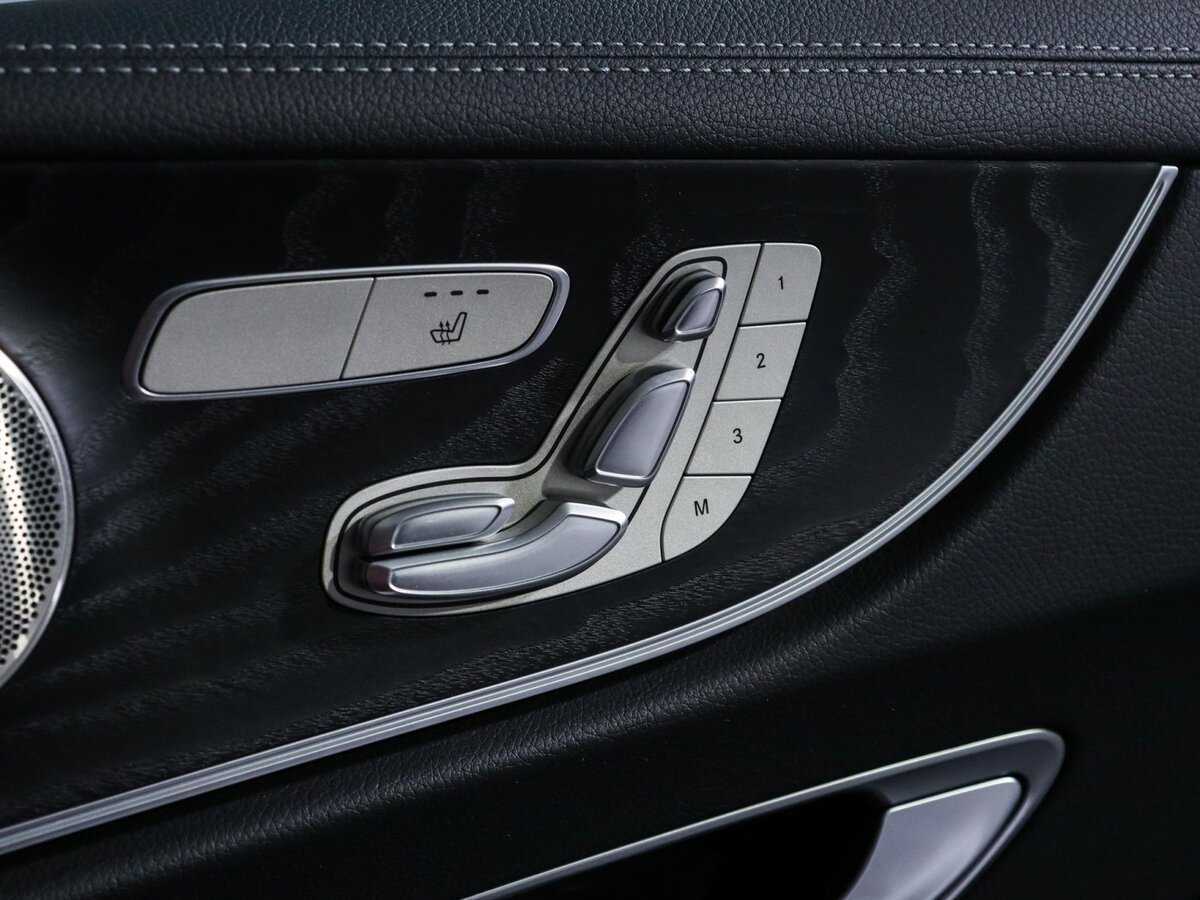 Mercedes-Benz E-Класс 2020 года с пробегом. Фото: #16