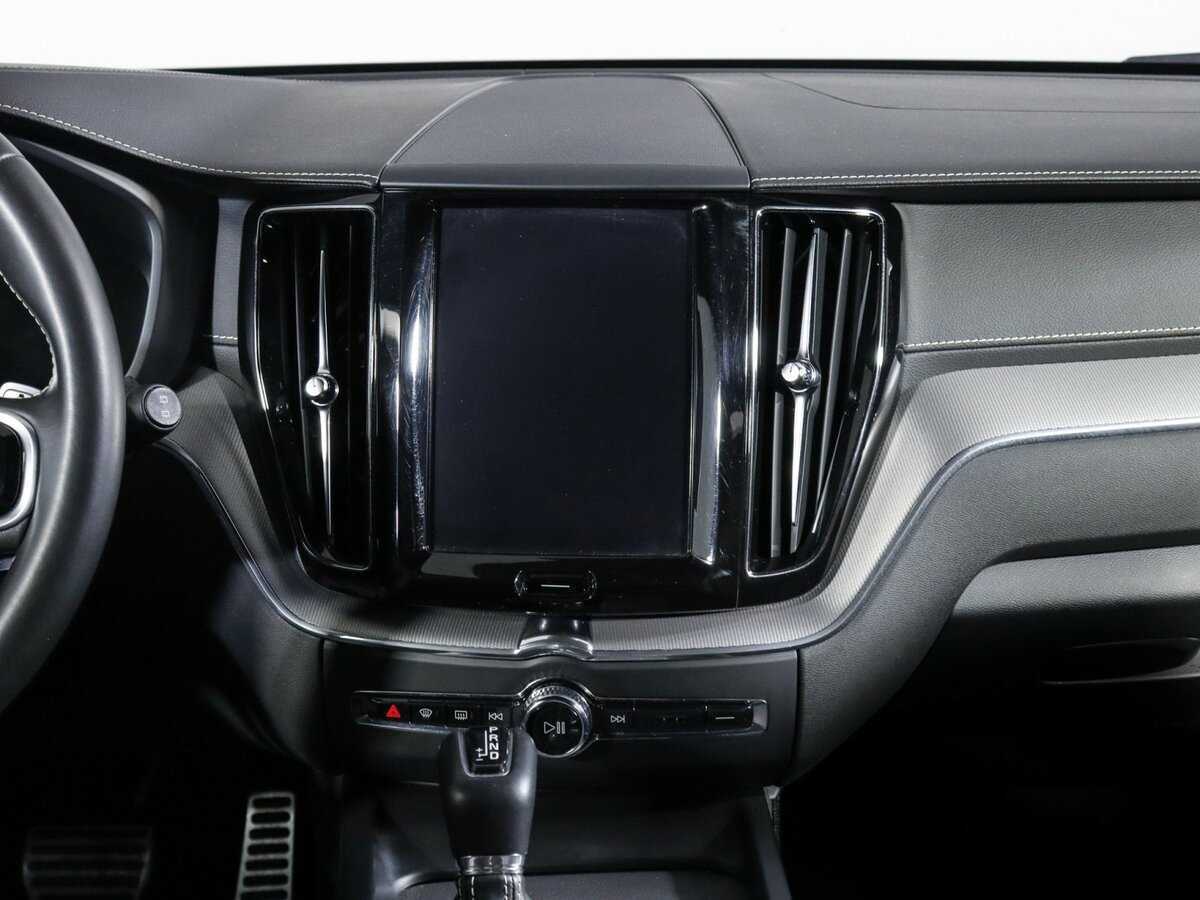 Volvo XC60 2019 года с пробегом. Фото: #9