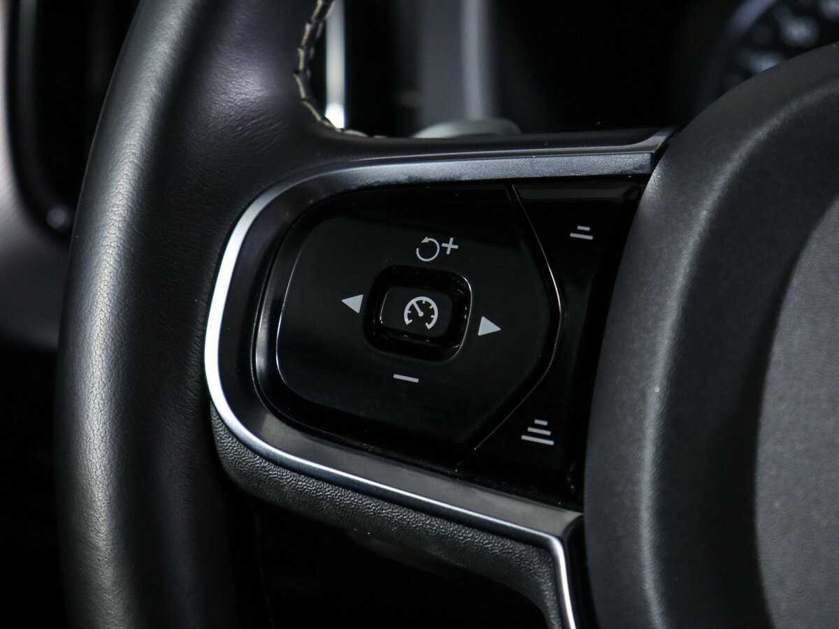 Volvo XC60 2019 года с пробегом. Фото: #19