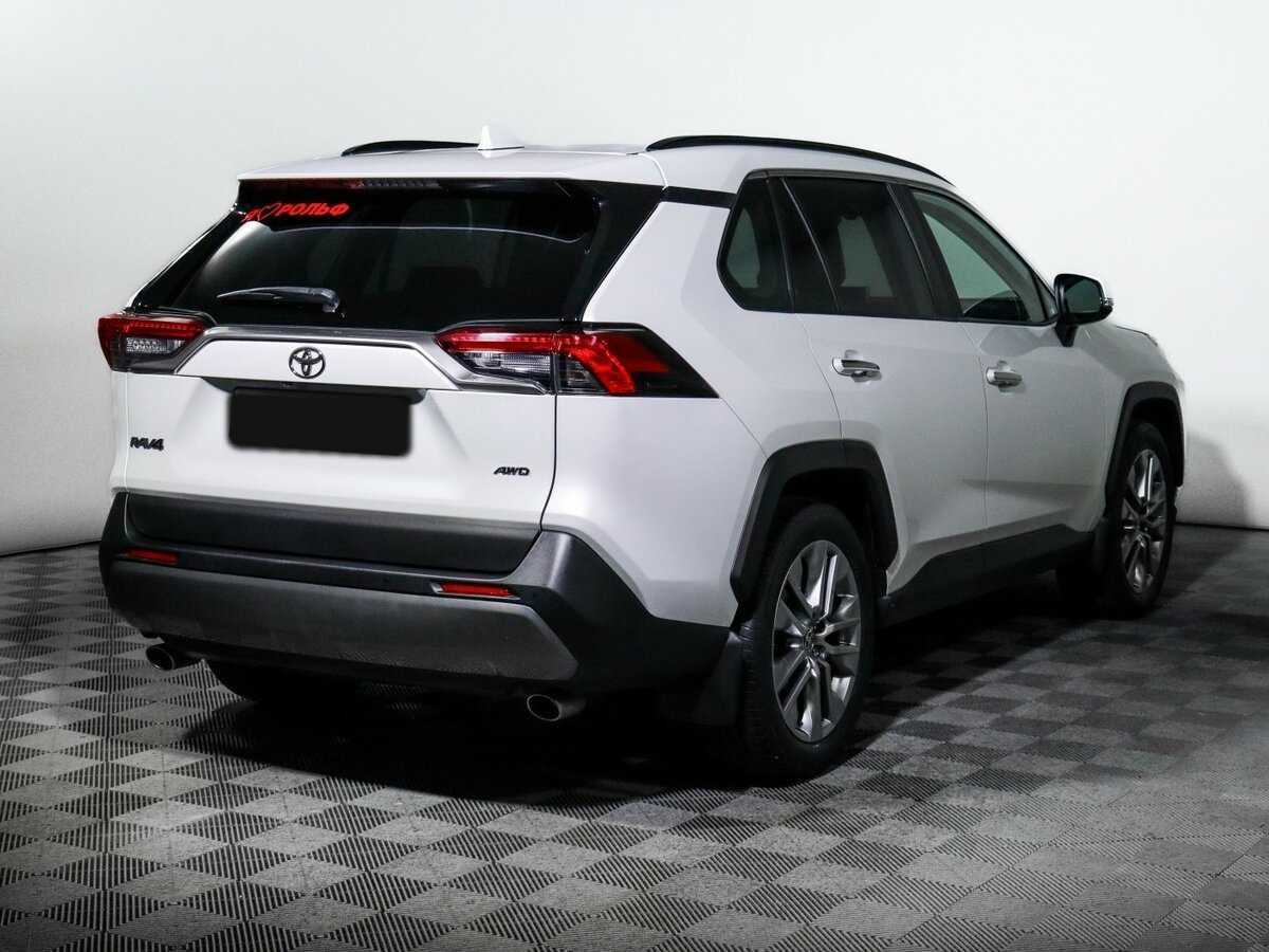 Toyota RAV4 2019 года с пробегом. Фото: #4