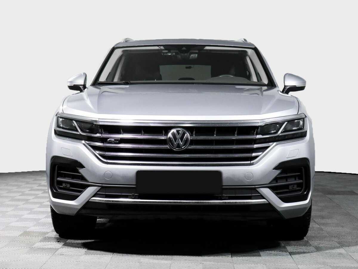 Volkswagen Touareg 2018 года с пробегом. Фото: #1