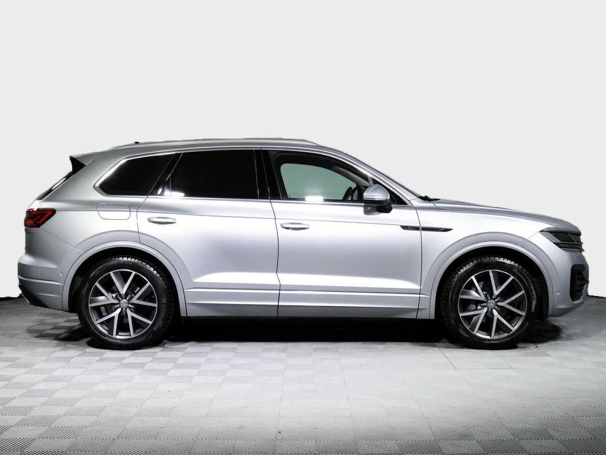 Volkswagen Touareg 2018 года с пробегом. Фото: #3
