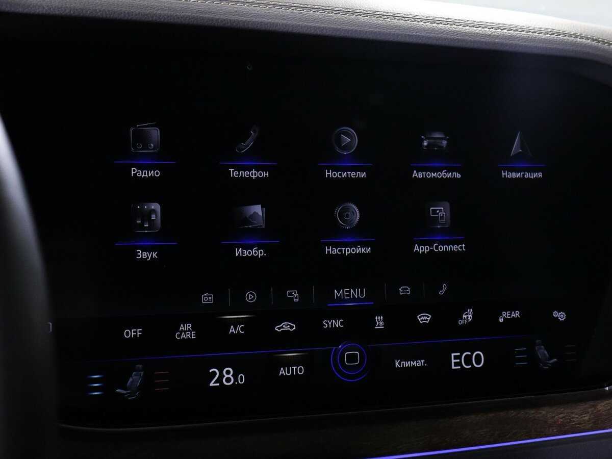 Volkswagen Touareg 2018 года с пробегом. Фото: #28