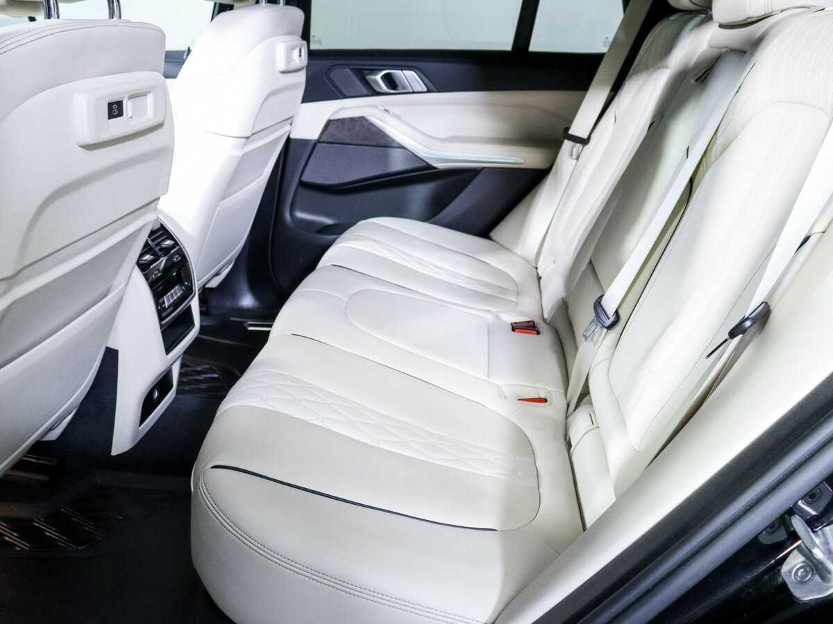 BMW X5 2021 года с пробегом. Фото: #9