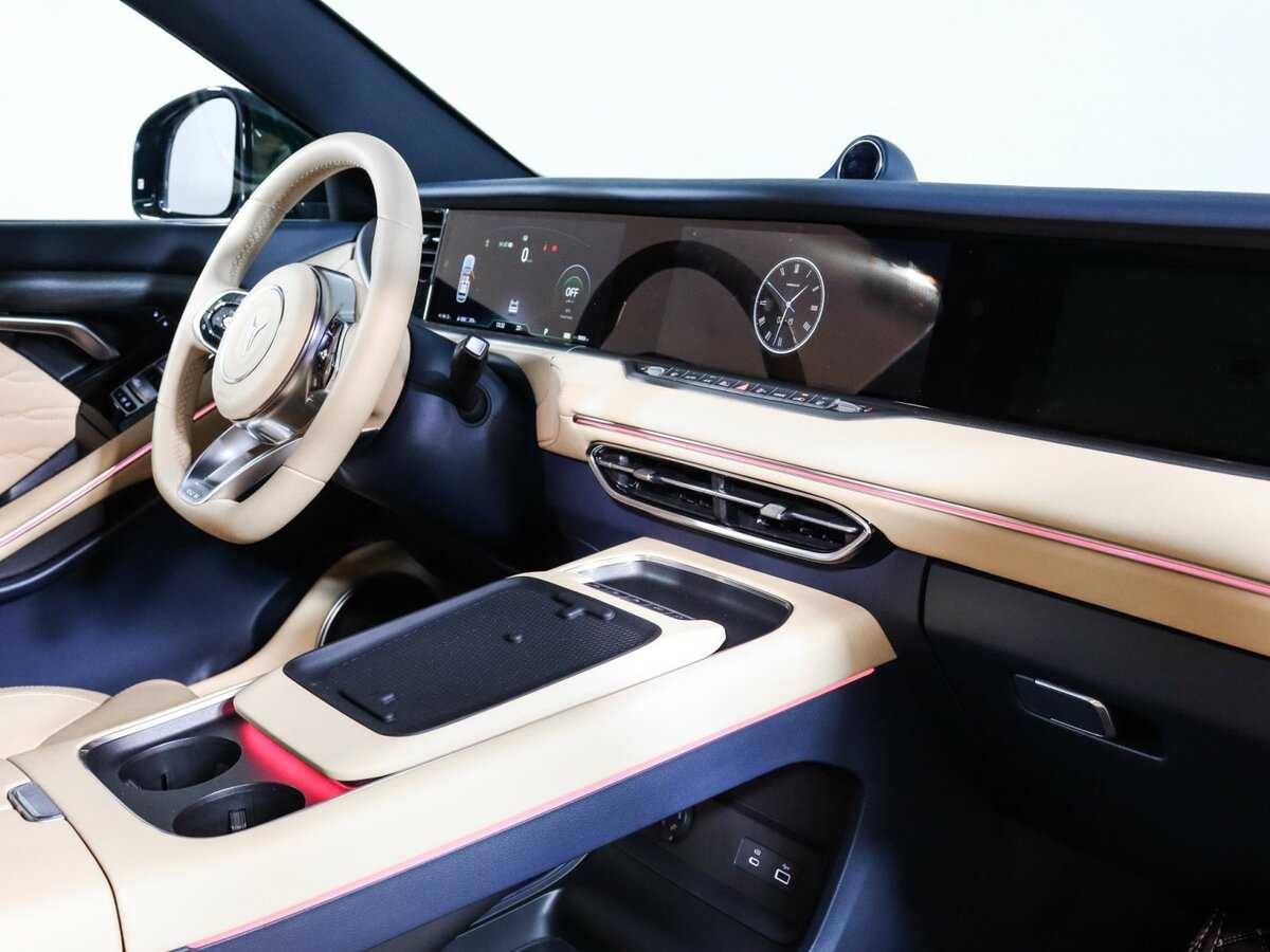 Voyah Free 2023 года с пробегом. Фото: #5